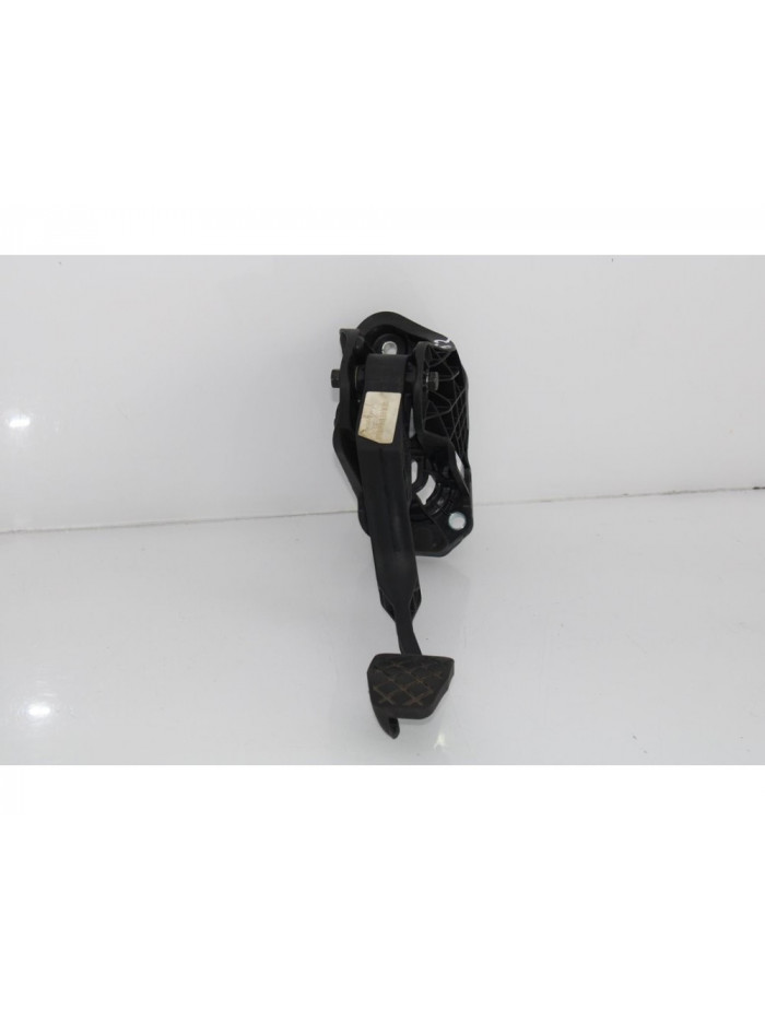 Pedal embrague VOLKSWAGEN GOLF VI Advance BlueMotion 2011