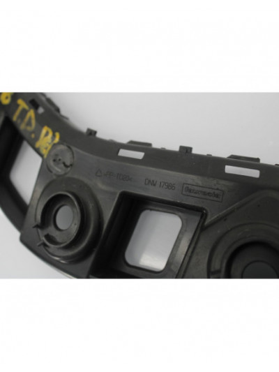 Recambio de sujecion derecha paragolpes para volkswagen touran (5t1) advance bmt referencia OEM IAM 5TA807394