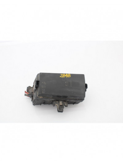 Recambio de caja reles / fusibles para volkswagen touran (5t1) advance bmt referencia OEM IAM HM33966837