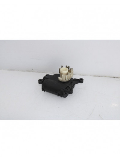 Motor apertura trampillas climatizador VOLKSWAGEN GOLF VI 1.6 TDI DPF 2010