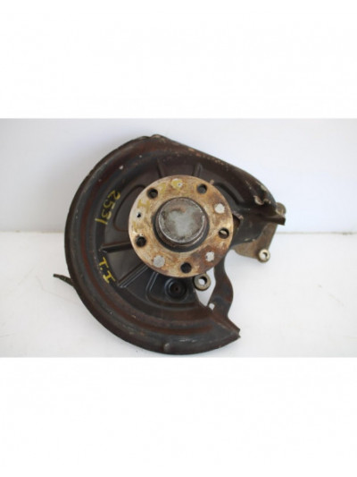 Recambio de mangueta trasera derecha para volkswagen golf vi (5k1) 1.6 tdi dpf referencia OEM IAM