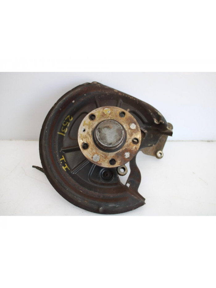 Recambio de mangueta trasera derecha para volkswagen golf vi (5k1) 1.6 tdi dpf referencia OEM IAM