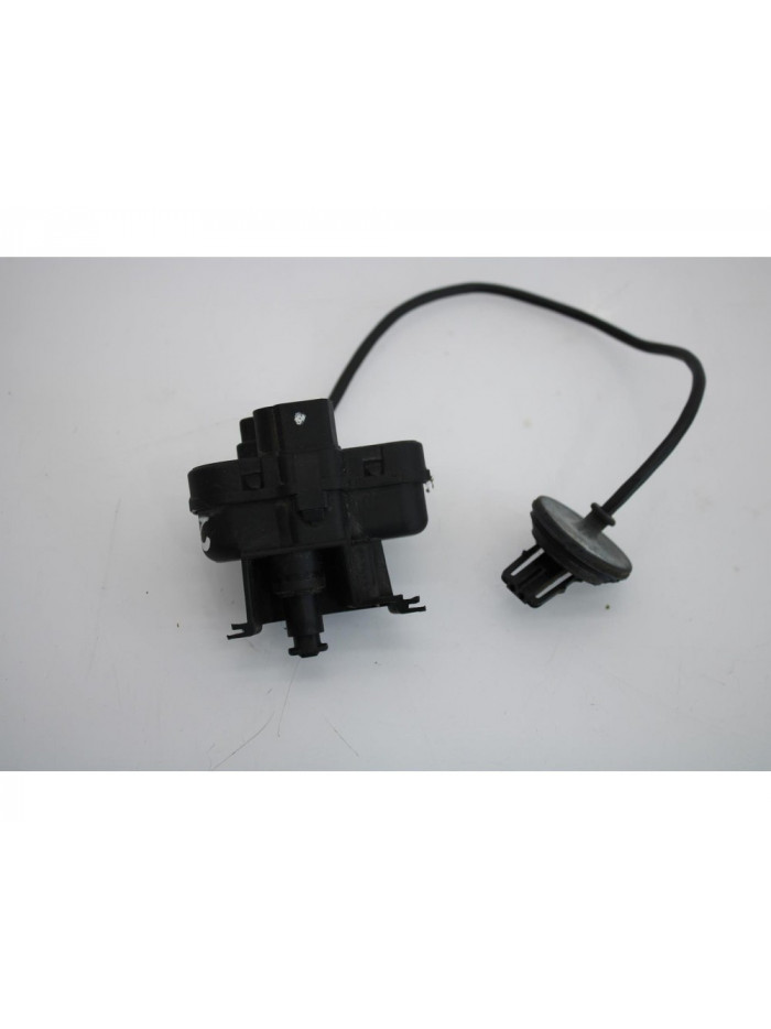 Recambio de cierre seguridad tapa de combustible para volkswagen tiguan (5n1) advance referencia OEM IAM 5N0810773D