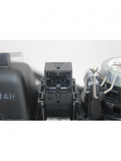 Recambio de maneta interior delantera derecha para volkswagen touareg (7l6) v6 tdi referencia OEM IAM 7L6867440