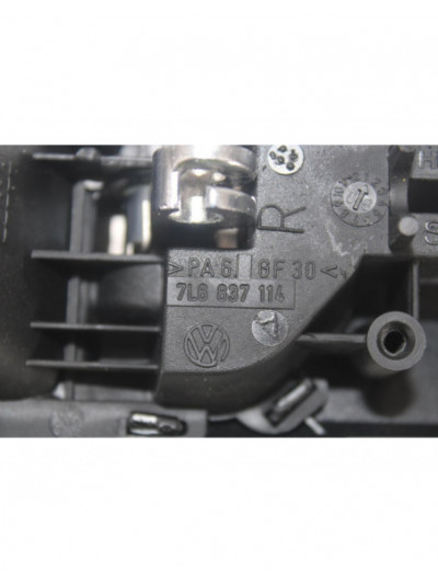 Recambio de maneta interior delantera derecha para volkswagen touareg (7l6) v6 tdi referencia OEM IAM 7L6867440
