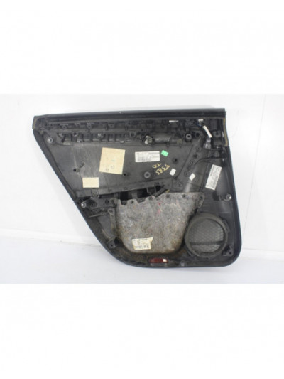Recambio de guarnecido puerta trasera derecha para volkswagen passat variant (365) exclusive bluemotion referencia OEM IAM 3AF86