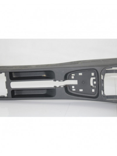Consola central VOLKSWAGEN POLO Advance 2013
