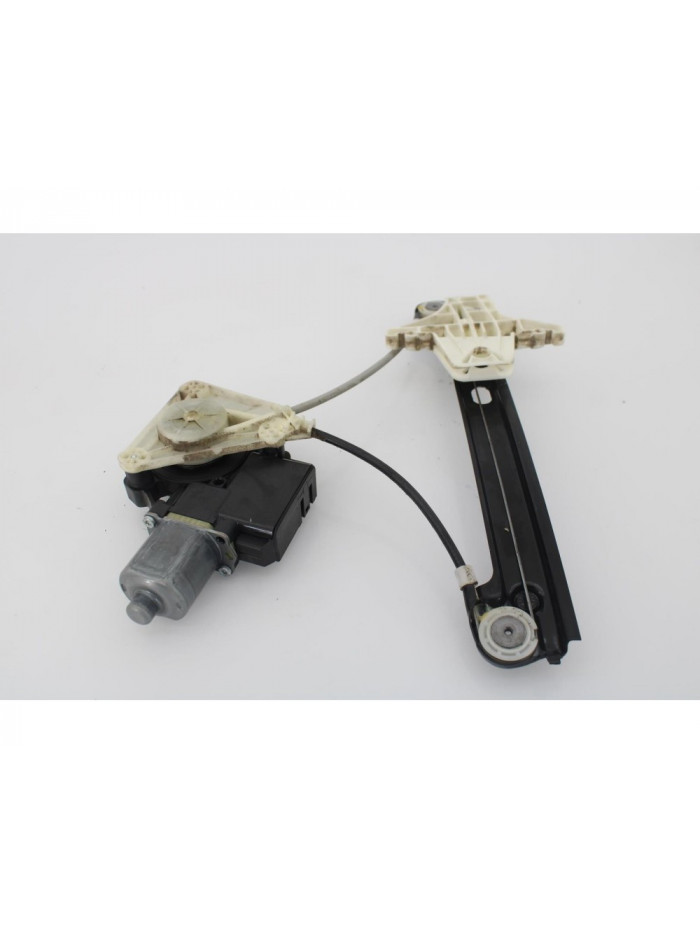 Elevalunas trasero derecho VOLKSWAGEN POLO Advance 2013