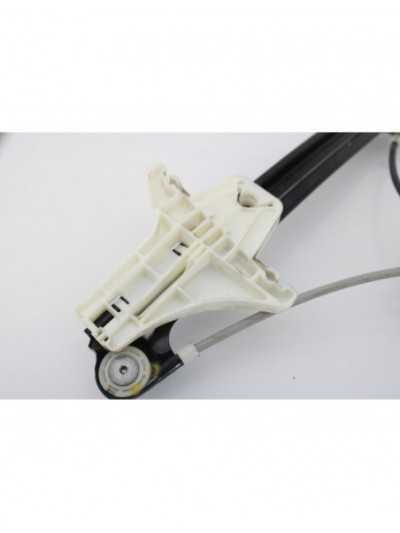 Elevalunas trasero derecho VOLKSWAGEN POLO Advance 2013