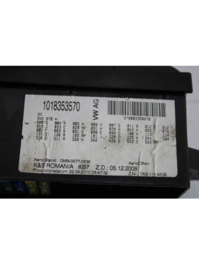 Caja reles / fusibles VOLKSWAGEN TIGUAN Advance 2008