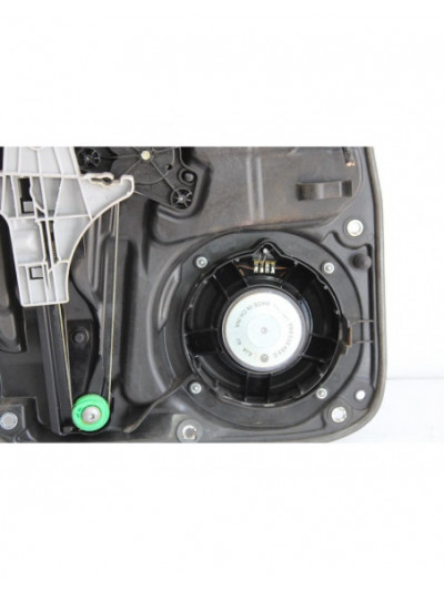 Elevalunas trasero derecho VOLKSWAGEN TIGUAN Advance 2008