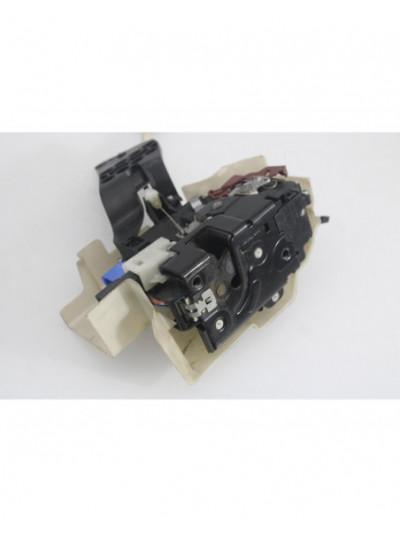 Recambio de cerradura puerta delantera derecha para volkswagen touareg (7l6) v6 tdi referencia OEM IAM 25101D6