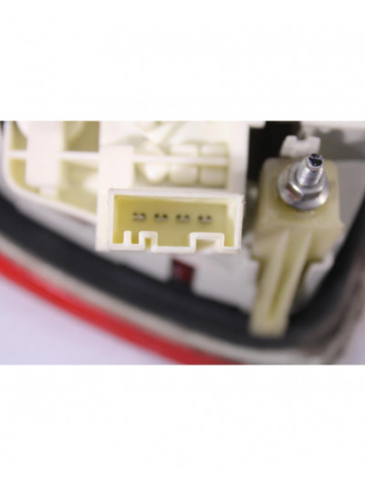 Recambio de piloto trasero derecho interior para bmw 3 (e90) 320 d referencia OEM IAM 6937460