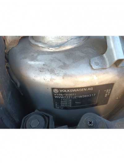 volkswagen golf iv berlina (1j1) del año 2000