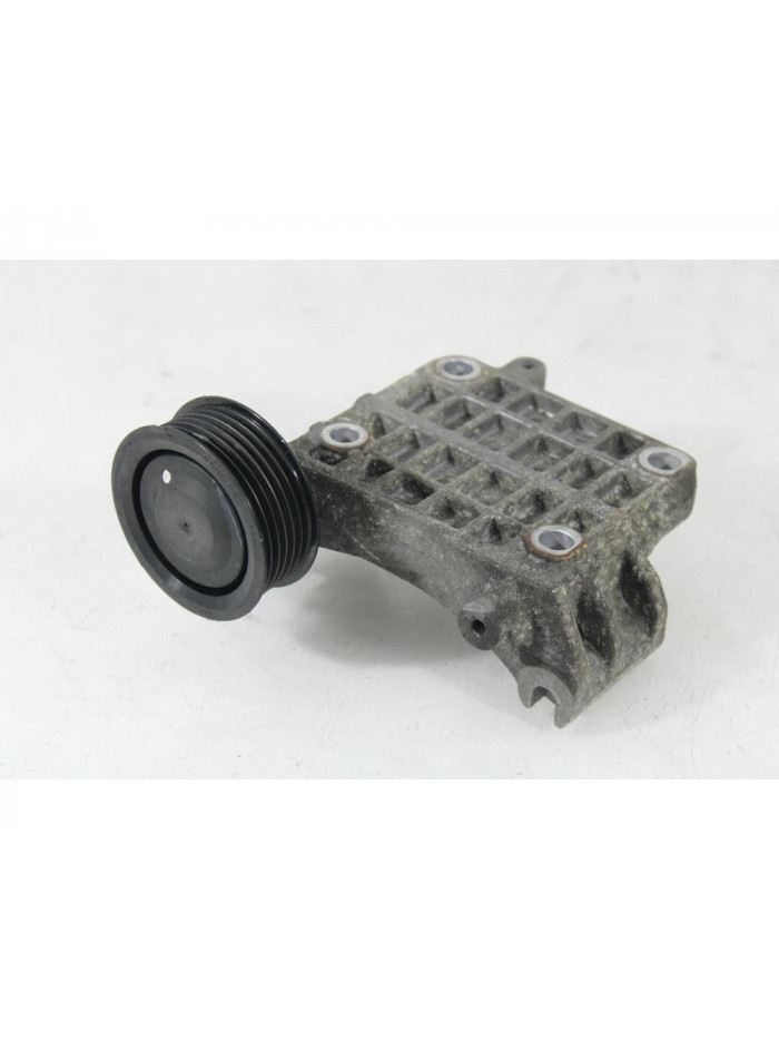 Soporte alternador AUDI A5 COUPE 2.7 TDI 190CV 140KW 2008