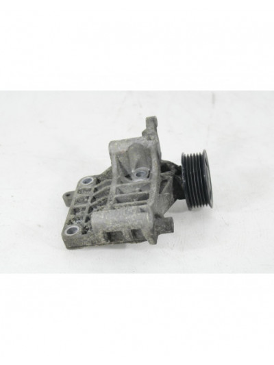 Soporte alternador AUDI A5 COUPE 2.7 TDI 190CV 140KW 2008