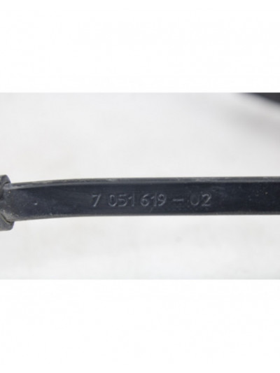 Recambio de brazo limpia delantero izquierdo para bmw x3 (e83) 2.0 d referencia OEM IAM 705161902