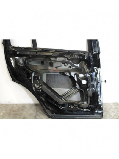 Puerta trasera izquierda BMW X3 2.0 d 2006