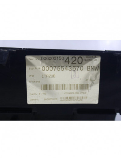 Guantera BMW X3 2.0 d 2006