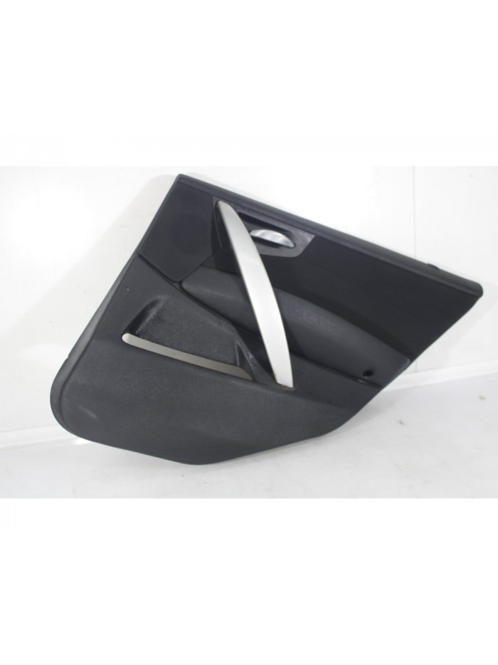 Guarnecido puerta trasera derecha BMW X3 2.0 d 2006