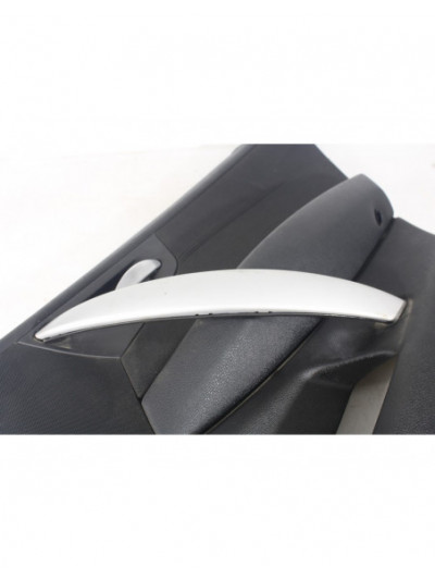 Guarnecido puerta trasera derecha BMW X3 2.0 d 2006