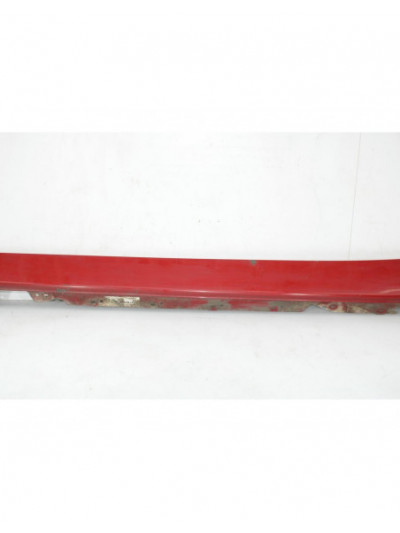 Faldón lateral izquierdo BMW 1 116 d 2012