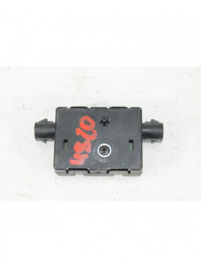 AMPLIFICADOR ANTENA BMW 1 116 D 2012 REF. BMW 1 116 D 2012 REF. BMW 1 116 d 2012