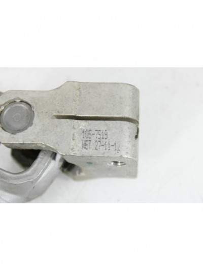 Eje inferior columna direccion BMW 1 116 d 2012