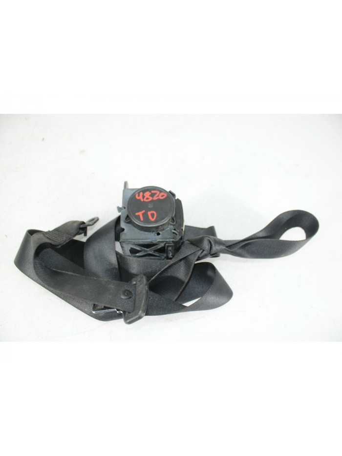 Cinturón seguridad trasero derecho BMW 1 116 d 2012