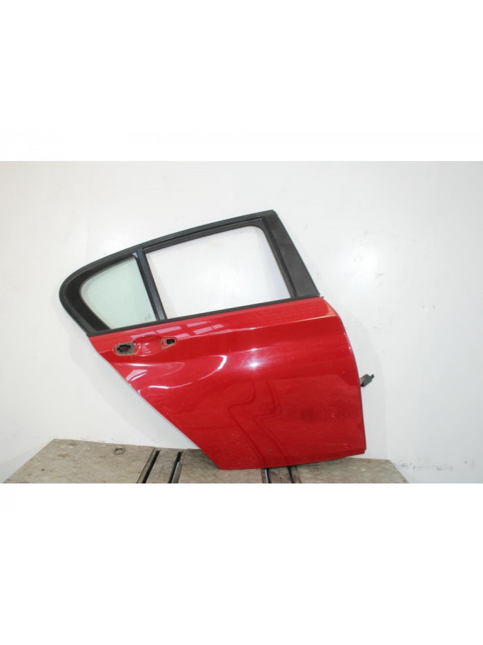 Puerta trasera derecha BMW 1 116 d 2012