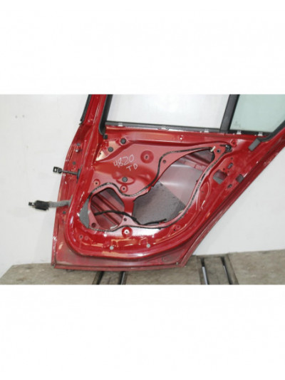 Puerta trasera derecha BMW 1 116 d 2012