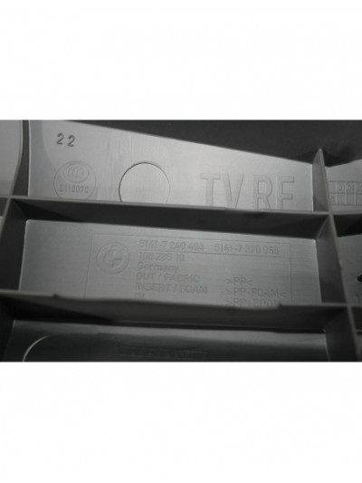 Recambio de guarnecido puerta delantera derecha para bmw 1 (f20) 116 d referencia OEM IAM 51417240404