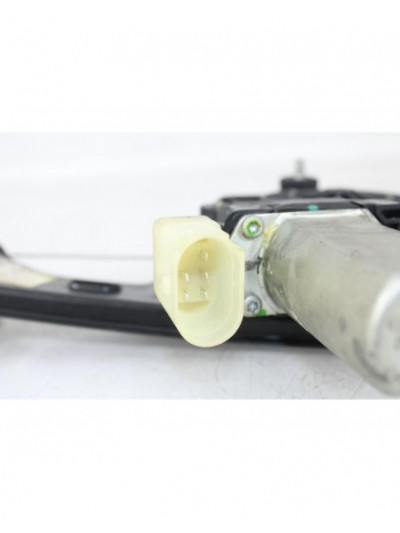 Elevalunas trasero derecho BMW 1 116 d 2012