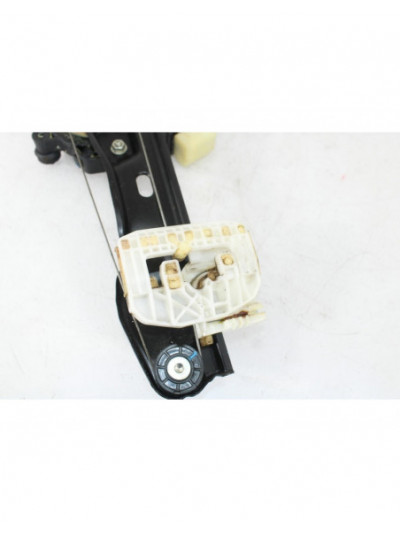 Elevalunas trasero izquierdo BMW 1 116 d 2012