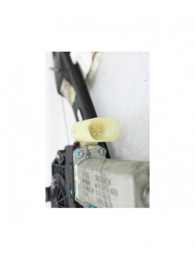 Elevalunas trasero izquierdo BMW 1 116 d 2012