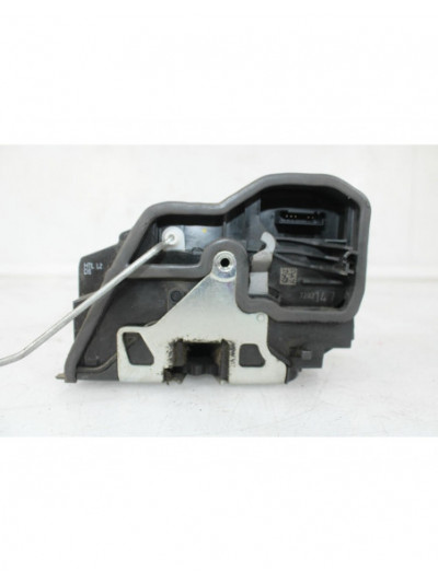 Cerradura puerta trasera izquierda BMW 1 116 d 2012