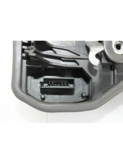 Cerradura puerta trasera izquierda BMW 1 116 d 2012