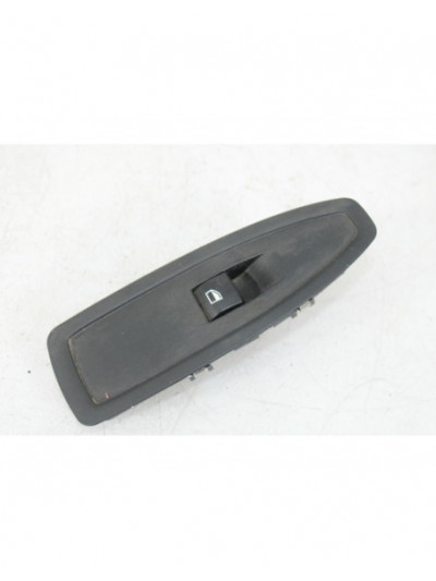 Recambio de mando elevalunas delantero derecho para bmw 1 (f20) 116 d referencia OEM IAM 920810702