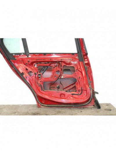 Puerta trasera izquierda BMW SERIE 3 BERLINA 318d 2008