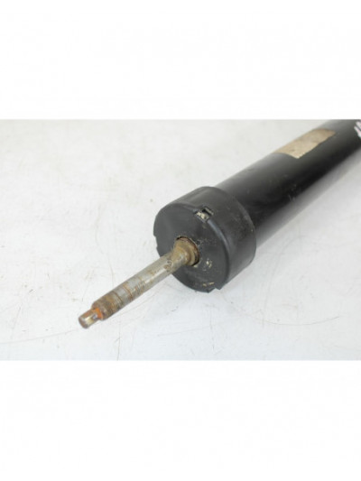 Recambio de amortiguador trasero para bmw serie 3 berlina (e90) 318d referencia OEM IAM 677172902