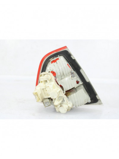 Recambio de piloto trasero derecho interior para bmw serie 3 berlina (e90) 318d referencia OEM IAM 6937460