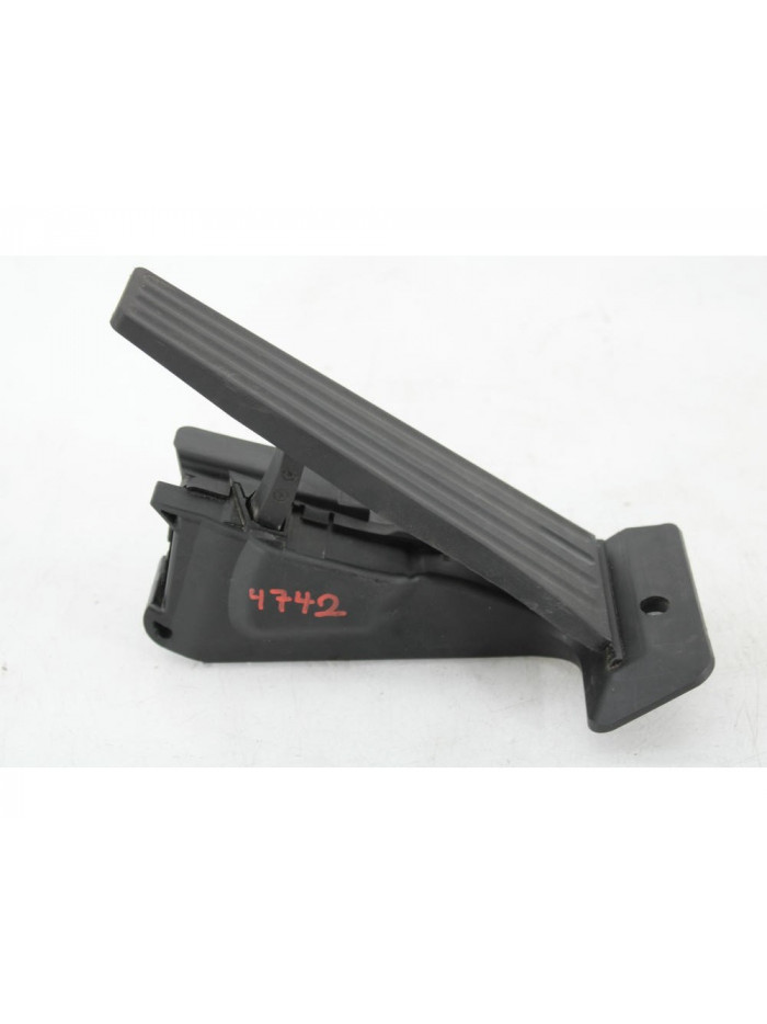 Recambio de pedal acelerador para bmw 2 coupé (f22, f87) 218 i referencia OEM IAM 35426853175