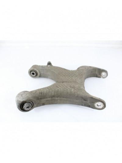 Recambio de brazo suspension inferior trasero izquierdo para bmw x6 (f16) xdrive30d referencia OEM IAM 677095309