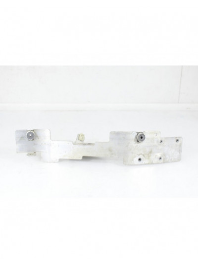 Recambio de soporte faro derecho para bmw x6 (f16) xdrive30d referencia OEM IAM 729449208