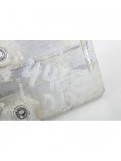 Recambio de soporte faro derecho para bmw x6 (f16) xdrive30d referencia OEM IAM 729449208