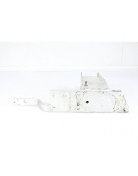 Recambio de soporte derecho paragolpe trasero para bmw x6 (f16) xdrive30d referencia OEM IAM 5164729450813