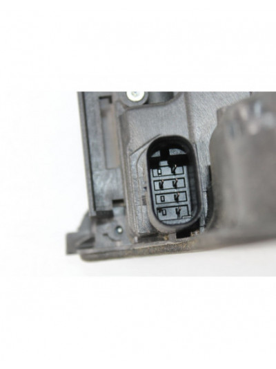 Recambio de cerradura puerta trasera izquierda para bmw x6 (f16) xdrive30d referencia OEM IAM 5122747315905