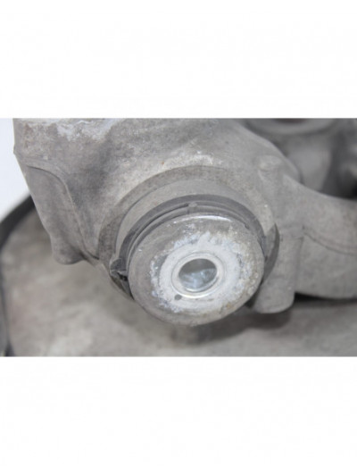 Recambio de mangueta trasera derecha para audi a4 b8 (8k2) 2.0 tdi referencia OEM IAM