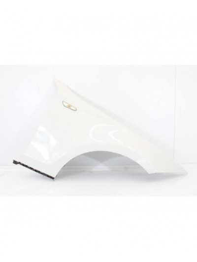 Recambio de aleta delantera derecha para bmw serie 1 cabrio (e88) 118d referencia OEM IAM 4351D