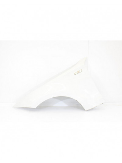 Recambio de aleta delantera izquierda para bmw serie 1 cabrio (e88) 118d referencia OEM IAM 4351I